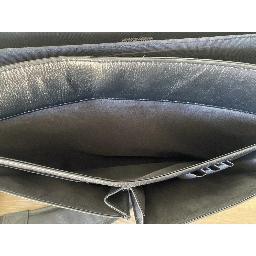 Wilson Black Leather Satchel Messenger Bag Laptop Computer Commute MINT